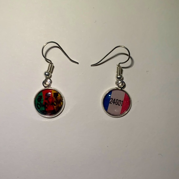 Jewelry - Musical-themed Earrings.